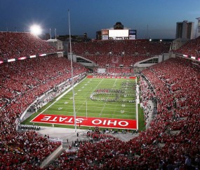 开云在线赛事平台-赛道之外，当福登的防守艺术点亮F1年度争冠之夜