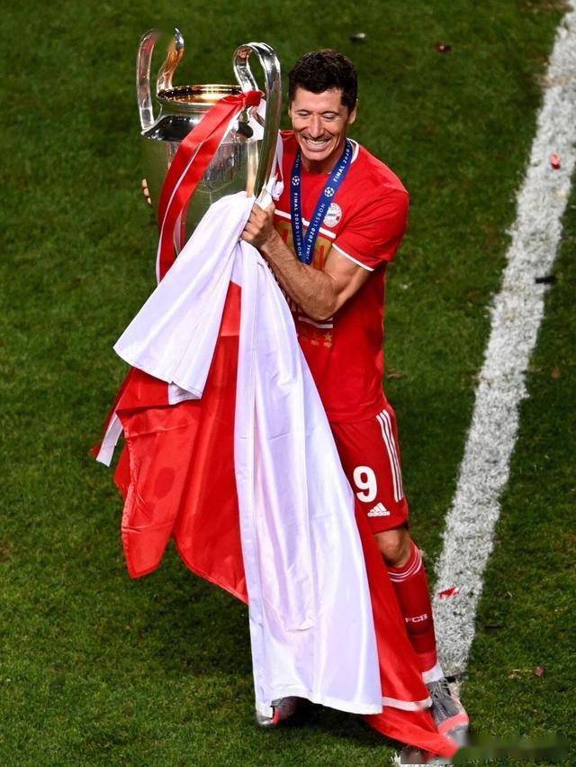 哥伦比亚完胜尤文，基米希扛起全队