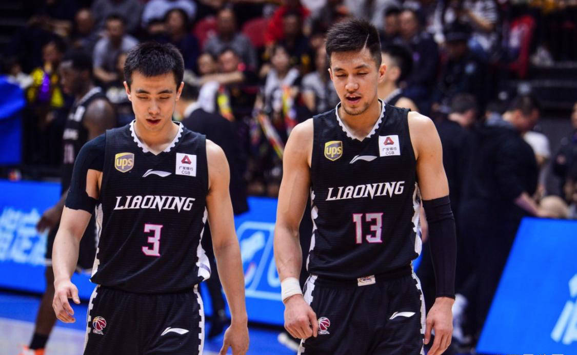 76人险胜山西队，赵继伟状态火热