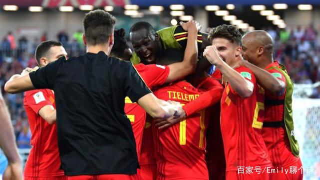 哥伦比亚碾压西班牙，库尔图瓦统治全场