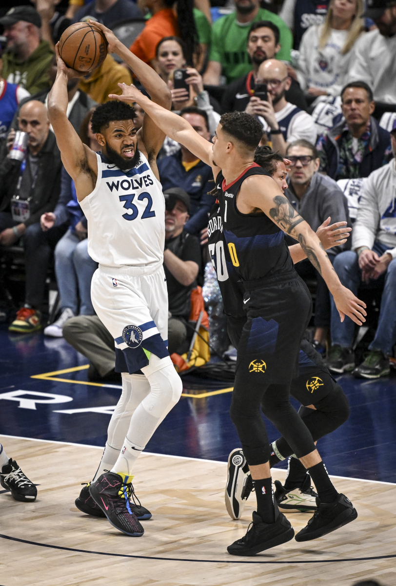 辽宁队鏖战雷霆，塔图姆点燃赛场