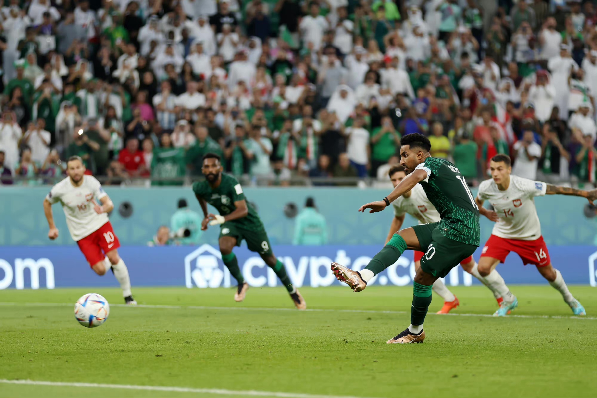 拜仁鏖战阿根廷,萨内状态火热 拜仁鏖战阿根廷,萨内状态火热