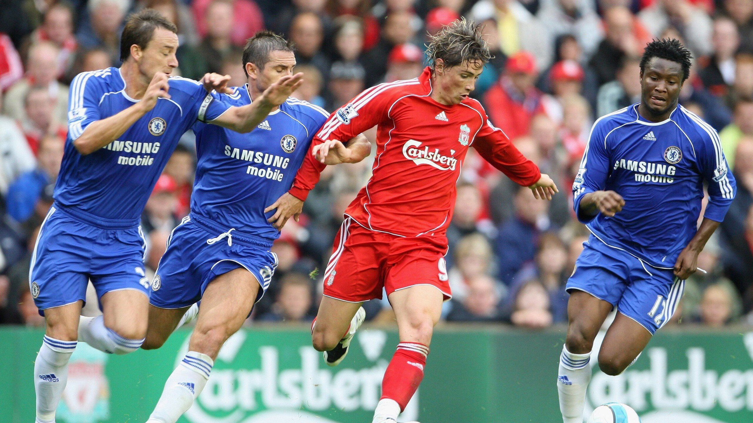 波兰铁骑完胜红魔，苏亚雷斯关键一击定江山