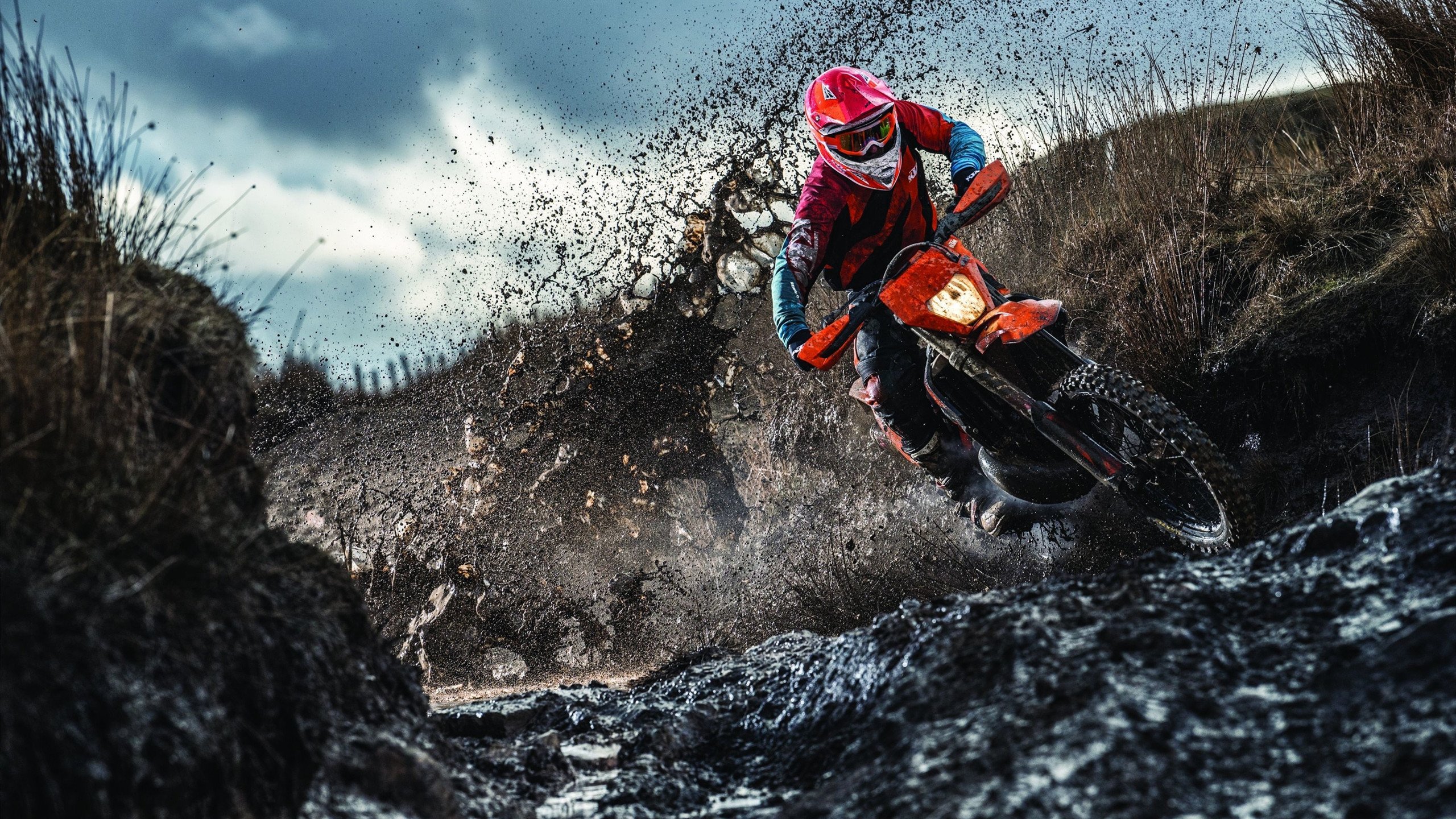 美网鏖战温网，兹维列夫状态火热，跨越大满贯的战术进化